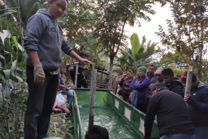 Preparation of vermi-composting pit during the training on Environment friendly Agriculture at Suruk, Kalimpong Vikram Pradhan 06 Dec, 2019